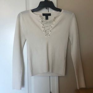 white long sleeve fitted shirt